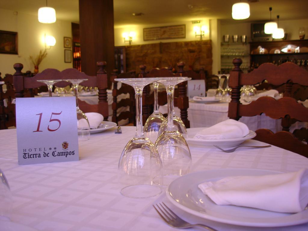 Hôtel Tierra De Campos à Osorno Restaurant photo
